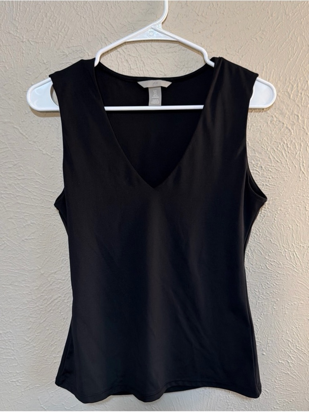 H&M Black V-Neck Tank Top